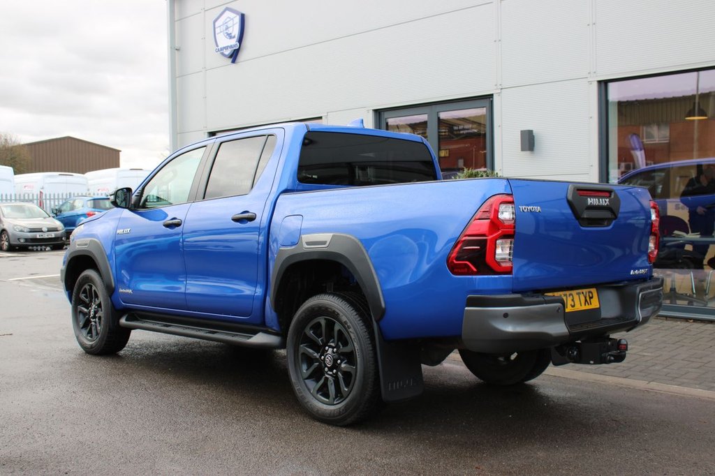 Used Toyota Hilux 2023 for sale - 77422000: Photo 5