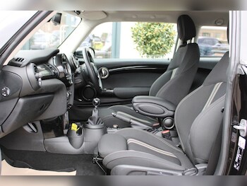 Used MINI Hatch 2020 for sale - 78044355: Photo