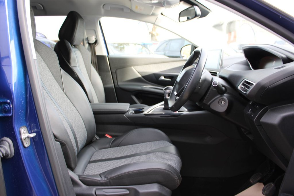 Used Peugeot 3008 2019 for sale - 76711431: Photo 12