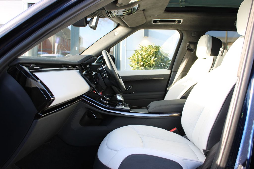 Used Land Rover Range Rover Sport 2022 for sale - 76962724: Photo 10