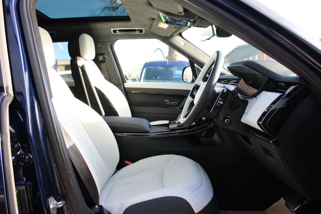 Used Land Rover Range Rover Sport 2022 for sale - 76962724: Photo 12