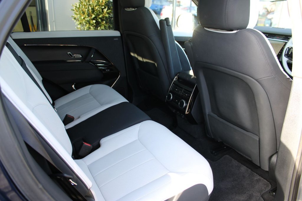 Used Land Rover Range Rover Sport 2022 for sale - 76962724: Photo 18