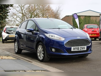 Used Ford Fiesta 2016 for sale - 76783834: Photo