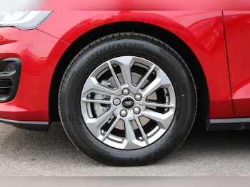 Used Ford Focus 2023 for sale - 78158469: Photo