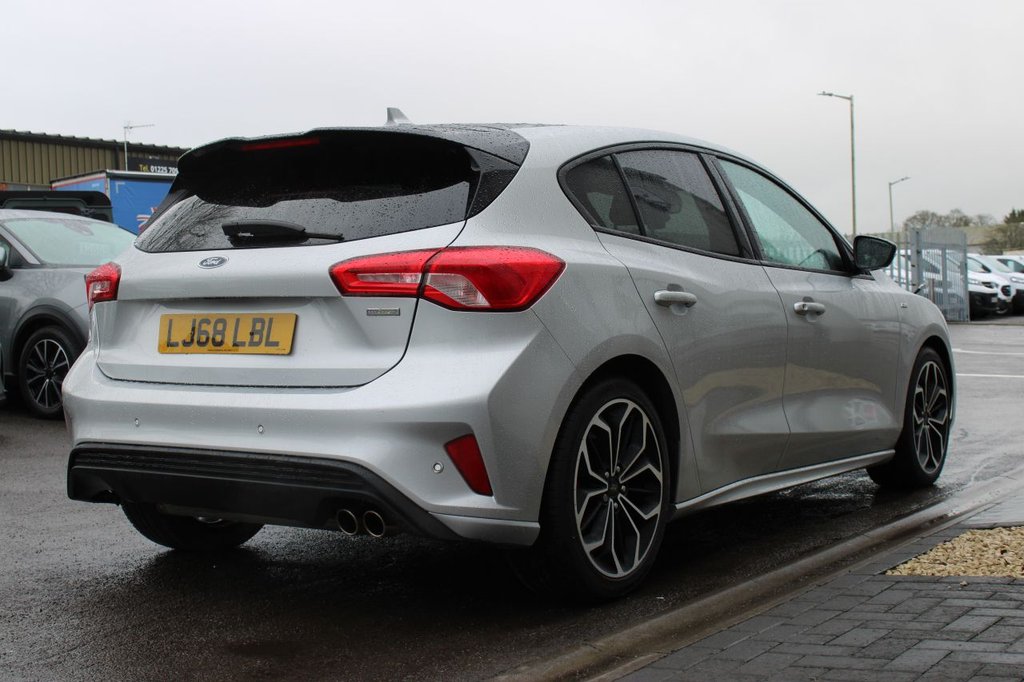 Used Ford Focus 2018 for sale - 77719659: Photo 4