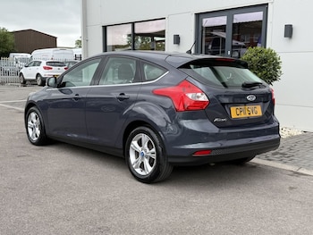 Used Ford Focus 2011 for sale - 78299373: Photo