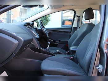 Used Ford Focus 2017 for sale - 78044148: Photo