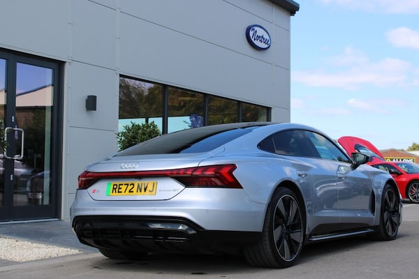 Used Audi e-tron GT 2022 for sale - 75037777: Photo 24