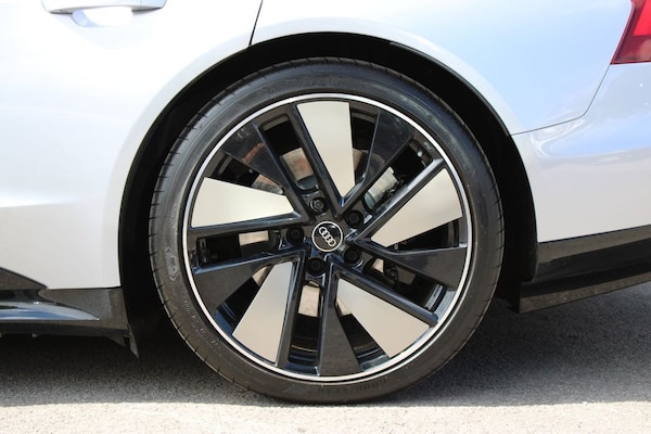 Used Audi e-tron GT 2022 for sale - 75037777: Photo 3