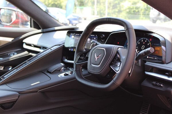 Used Chevrolet Corvette Stingray 2023 for sale - 70844300: Photo 3