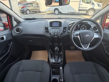 Used Ford Fiesta 2017 for sale - 79462150: Photo