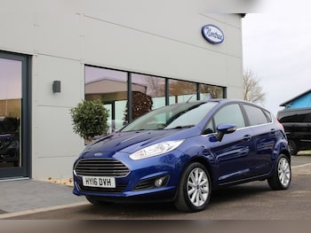 2016 (16) - 1.0T EcoBoost Titanium Hatchback 5dr Petrol Manual Euro 6 (s/s) (100 ps)