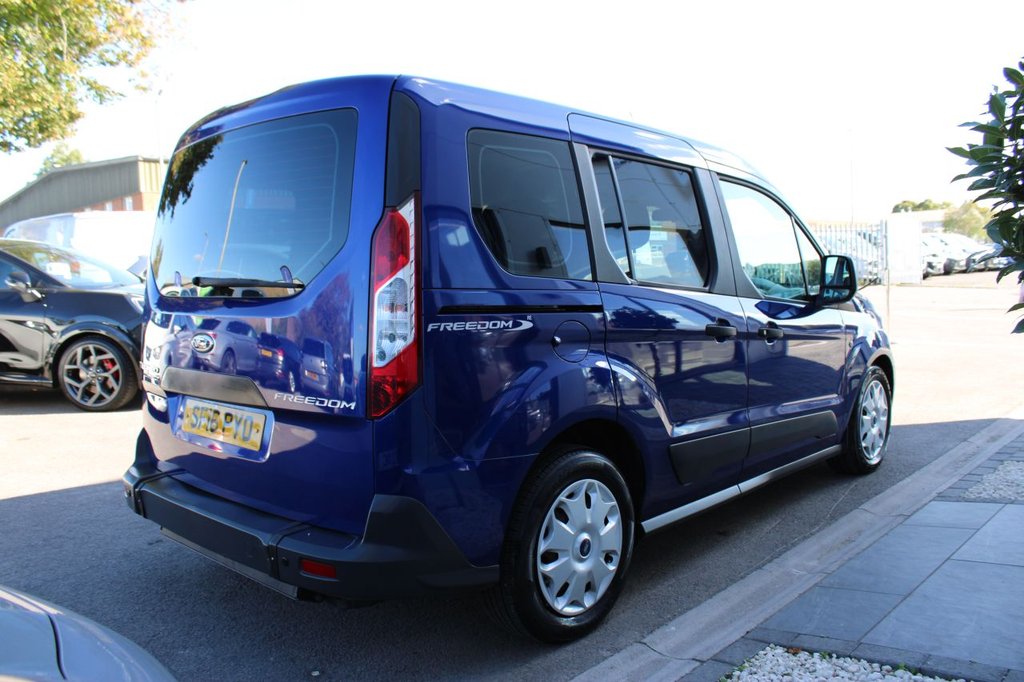 Used Ford Tourneo Connect 2016 for sale - 75998693: Photo 7