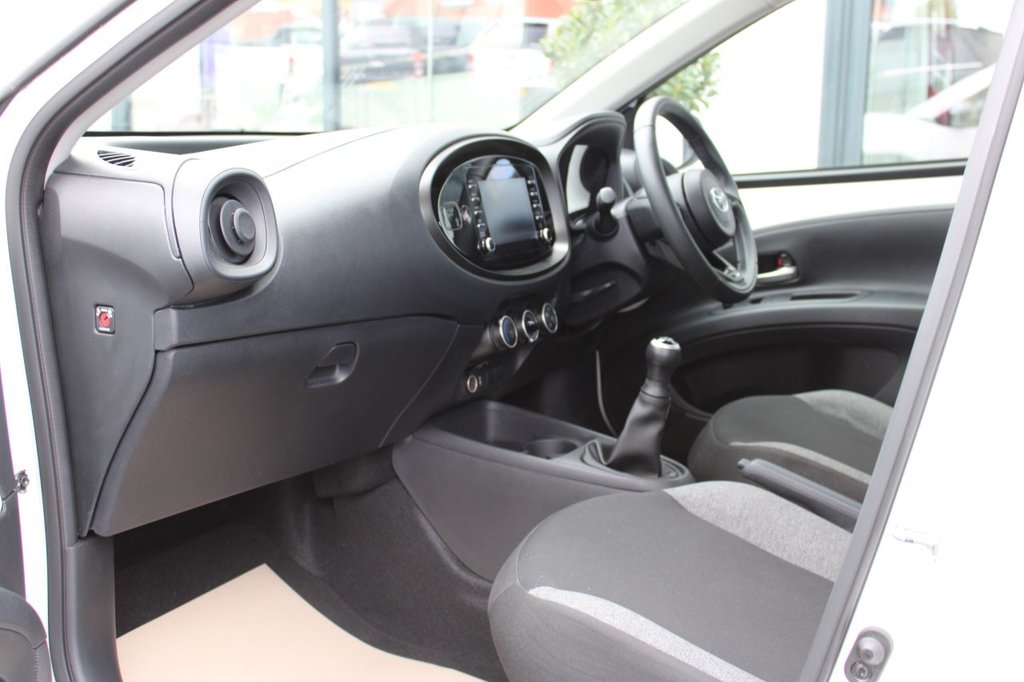 Used Toyota Aygo X 2023 for sale - 75758548: Photo 7