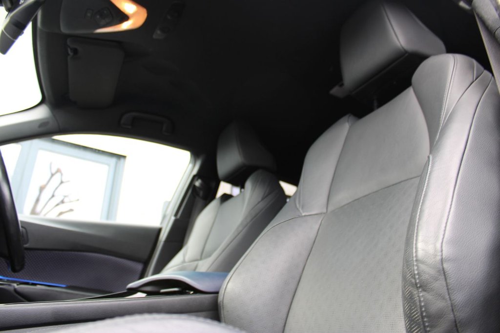 Used Toyota C-HR 2017 for sale - 77666976: Photo 4