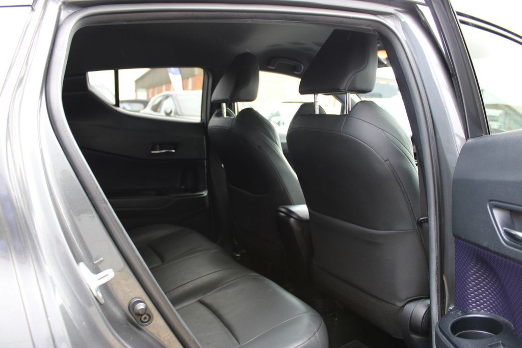 Used Toyota C-HR 2017 for sale - 77666976: Photo 7