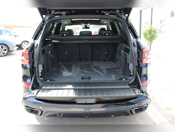 Used BMW X5 2022 for sale - 75487500: Photo