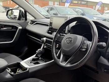 Used Toyota RAV4 2020 for sale - 78241169: Photo