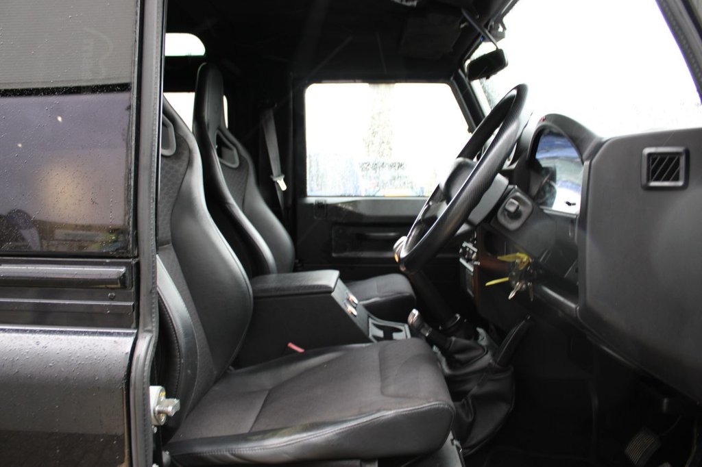 Used Land Rover Defender 2009 for sale - 77276625: Photo 10