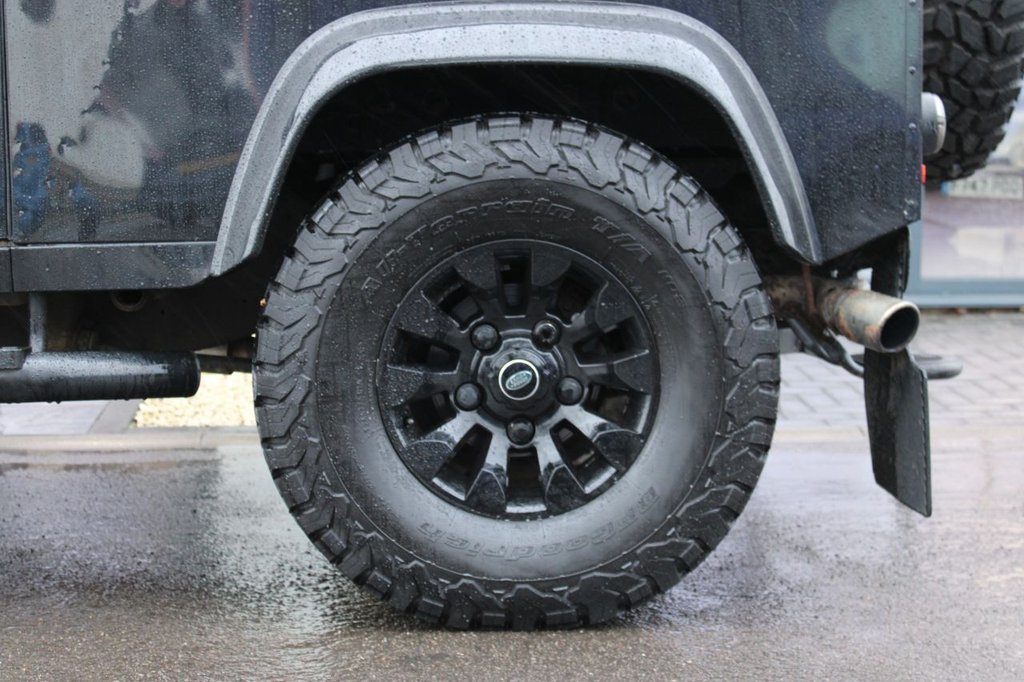 Used Land Rover Defender 2009 for sale - 77276625: Photo 3