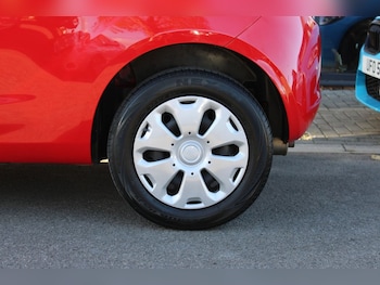 Used Ford Ka 2015 for sale - 76582254: Photo