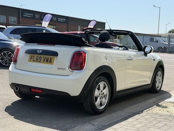 Used MINI Convertible 2020 for sale - 78672103: Photo