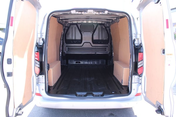 Used Ford Transit Custom 2023 for sale - 74997619: Photo 10