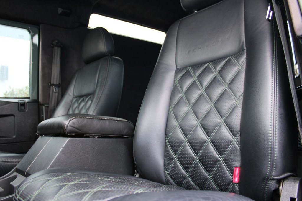 Used Land Rover Defender 2015 for sale - 77520547: Photo 11