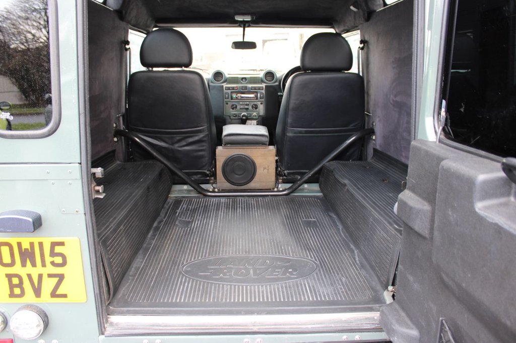 Used Land Rover Defender 2015 for sale - 77520547: Photo 9