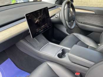 Used Tesla Model Y 2023 for sale - 74947381: Photo
