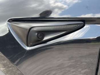 Used Tesla Model Y 2023 for sale - 74947381: Photo