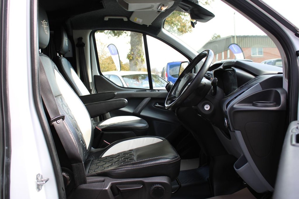 Used Ford Transit Custom 2017 for sale - 76509743: Photo 8