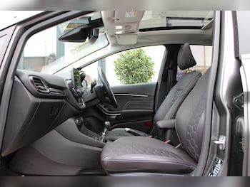 Used Ford Fiesta 2018 for sale - 76323059: Photo