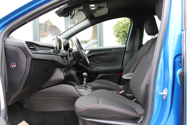 Used Ford Focus 2018 for sale - 76173171: Photo 11