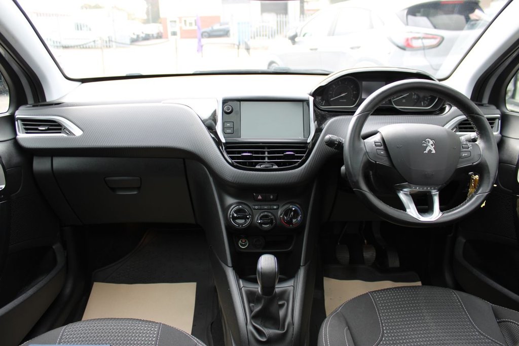 Used Peugeot 208 2016 for sale - 76081208: Photo 7
