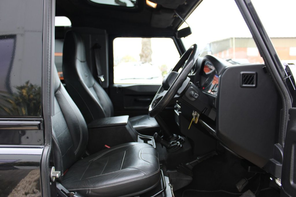Used Land Rover Defender 2015 for sale - 78043945: Photo 7