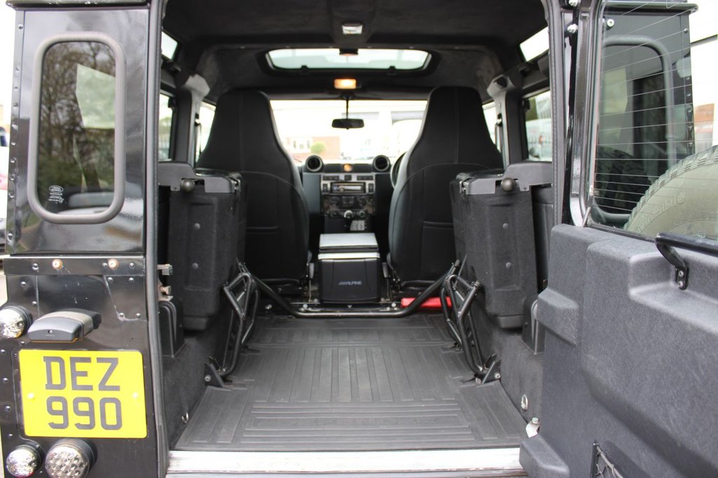 Used Land Rover Defender 2015 for sale - 78043945: Photo 8