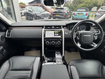 Used Land Rover Discovery 2019 for sale - 78414137: Photo