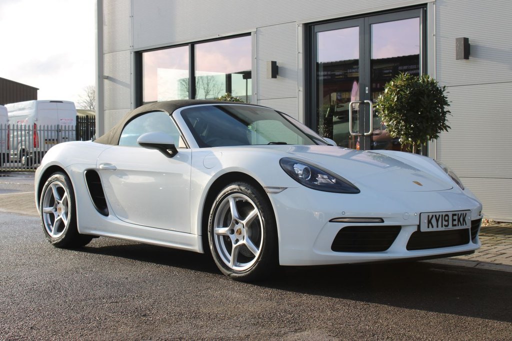 Used Porsche Boxster 2019 for sale - 77249877: Photo 15