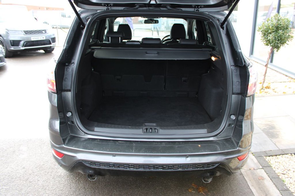 Used Ford Kuga 2019 for sale - 76375971: Photo 3