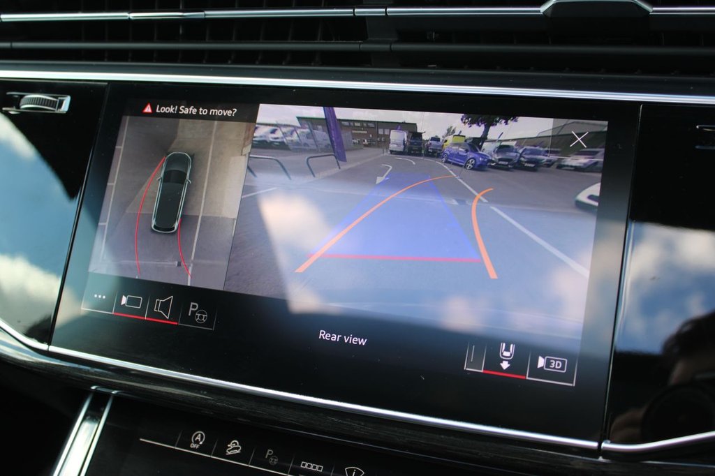 Used Audi SQ7 2022 for sale - 76119267: Photo 14