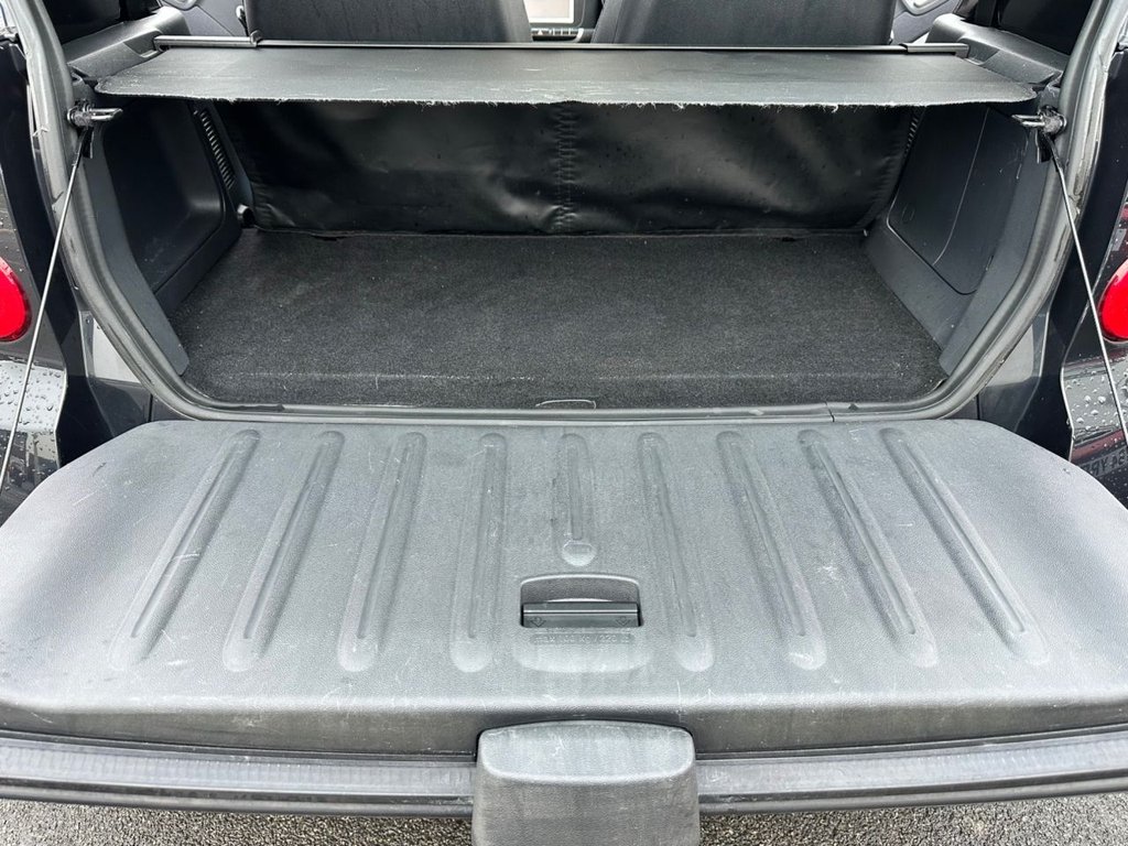 Used smart fortwo 2011 for sale - 77346737: Photo 19