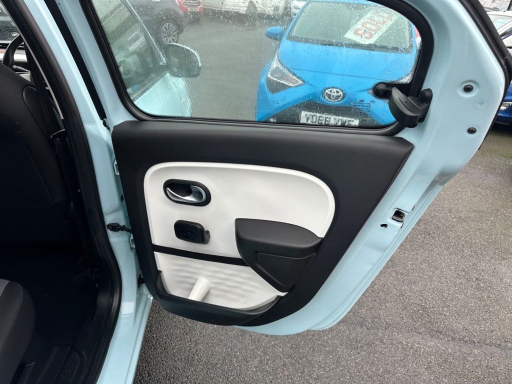 Used Renault Twingo 2015 for sale - 76973693: Photo 23