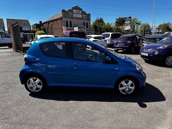 Used Toyota AYGO 2009 for sale - 78458441: Photo