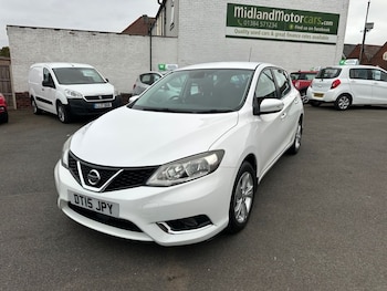 Nissan - Pulsar