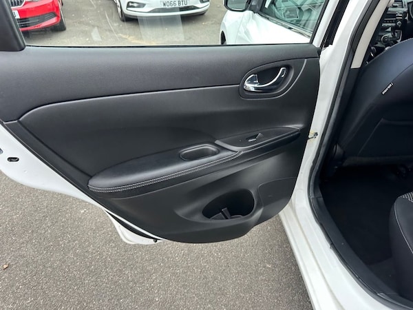 Used Nissan Pulsar 2015 for sale - 76235725: Photo 25