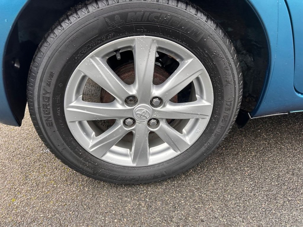 Used Toyota Yaris 2011 for sale - 77563957: Photo 10