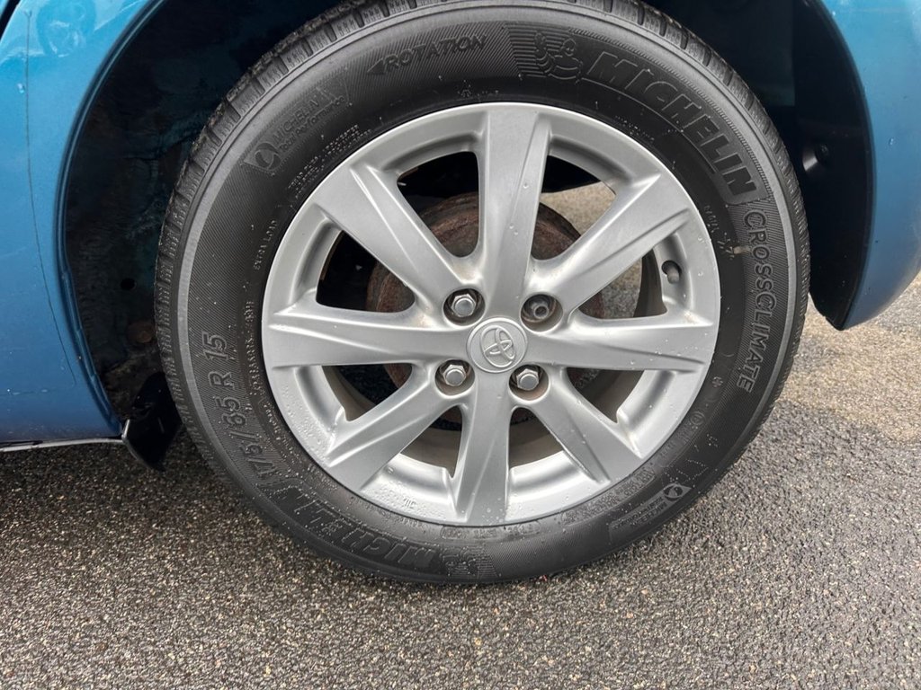 Used Toyota Yaris 2011 for sale - 77563957: Photo 11