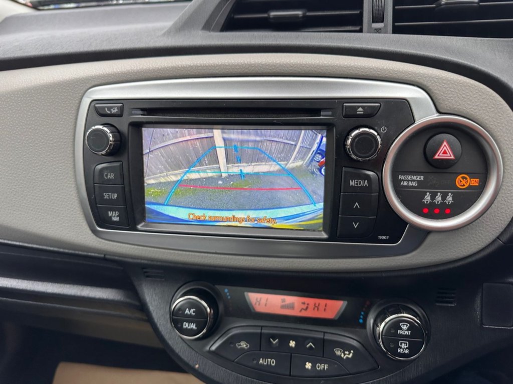 Used Toyota Yaris 2011 for sale - 77563957: Photo 26