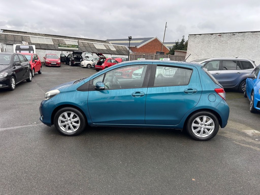 Used Toyota Yaris 2011 for sale - 77563957: Photo 3